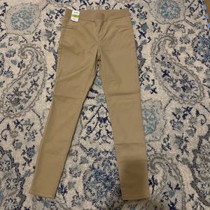 No Boundaries Mid Rise Jegging Khaki size M (7-9)